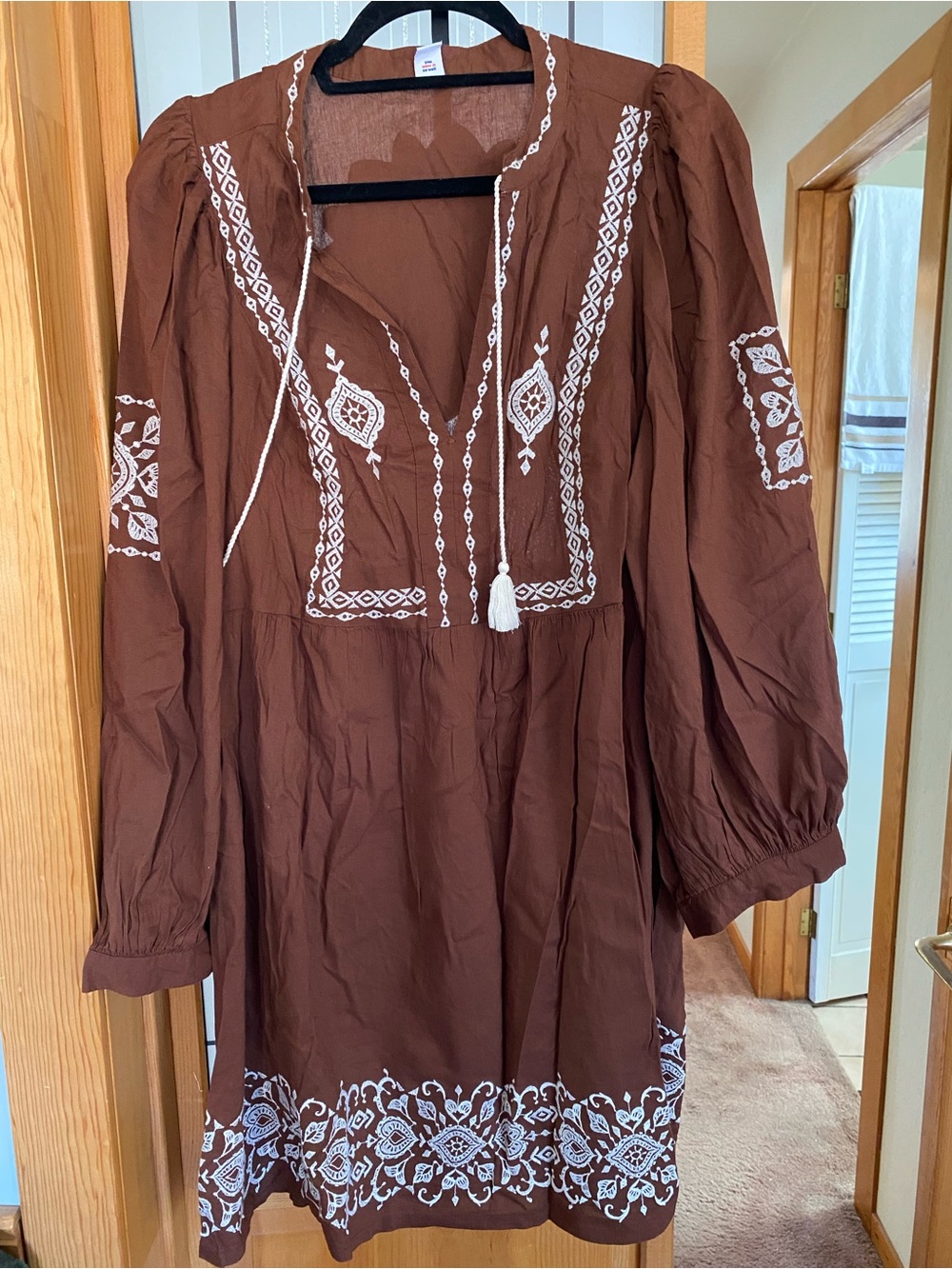 Old Navy Brown Long-Sleeve Embroidered Peasant Dress